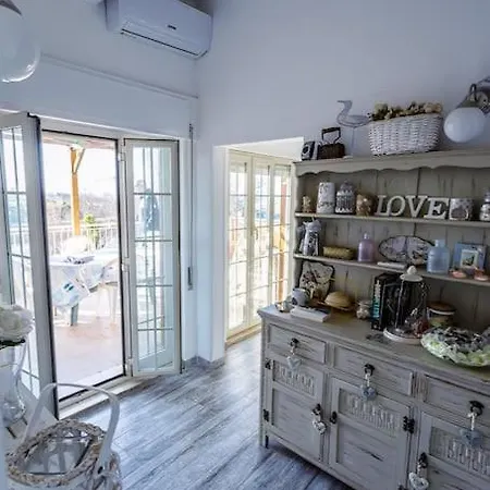 La Maisonette Di Eliana - Free Parking Passoscuro