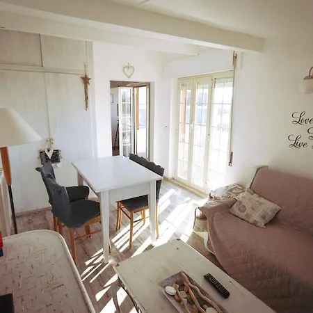 La Maisonette Di Eliana - Free Parking